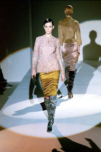 Look 18